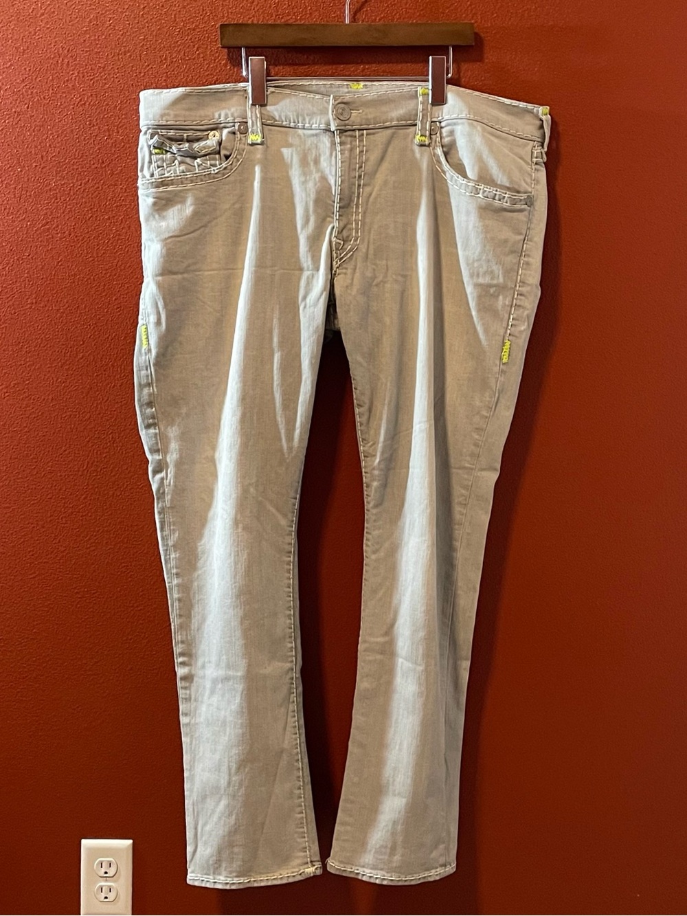 True Religion Men’s Ricky W/Flap Classic Cotton USA Made Thick Stitch Jeans